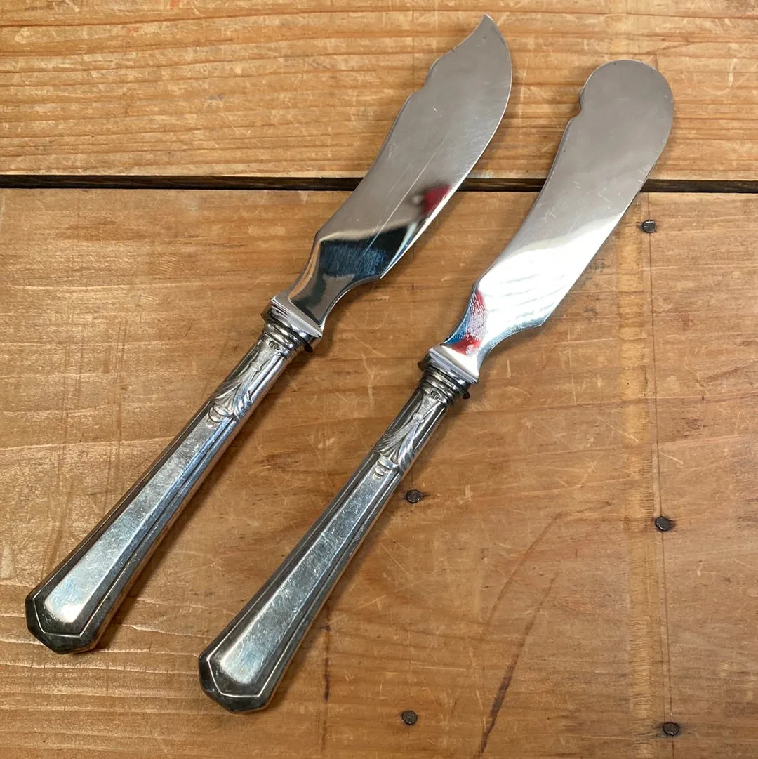 Eichenlaub Butter and Cheese Serving Knives Stainless & Silverplate ~1950's?