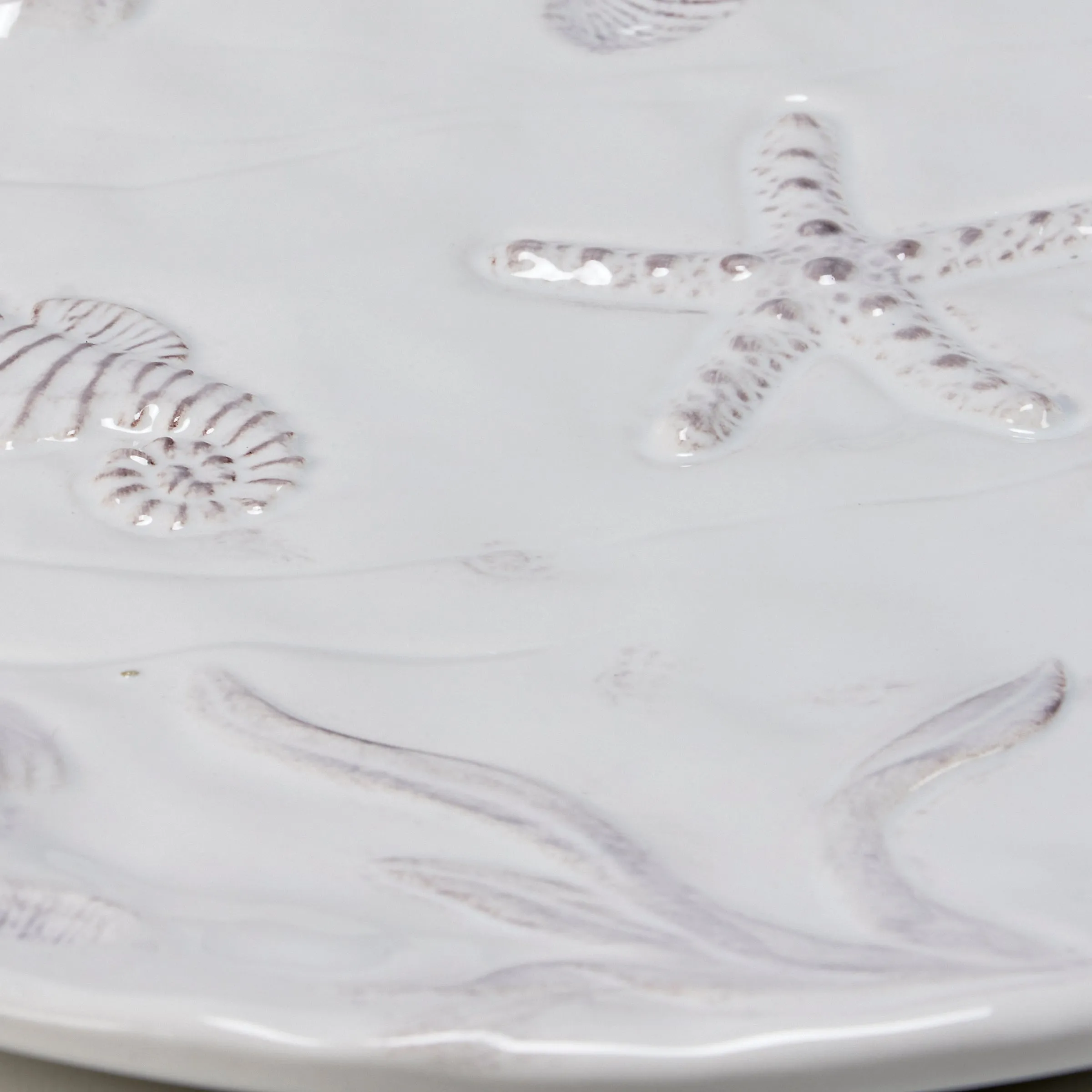 Embossed Beach Dinner Plate