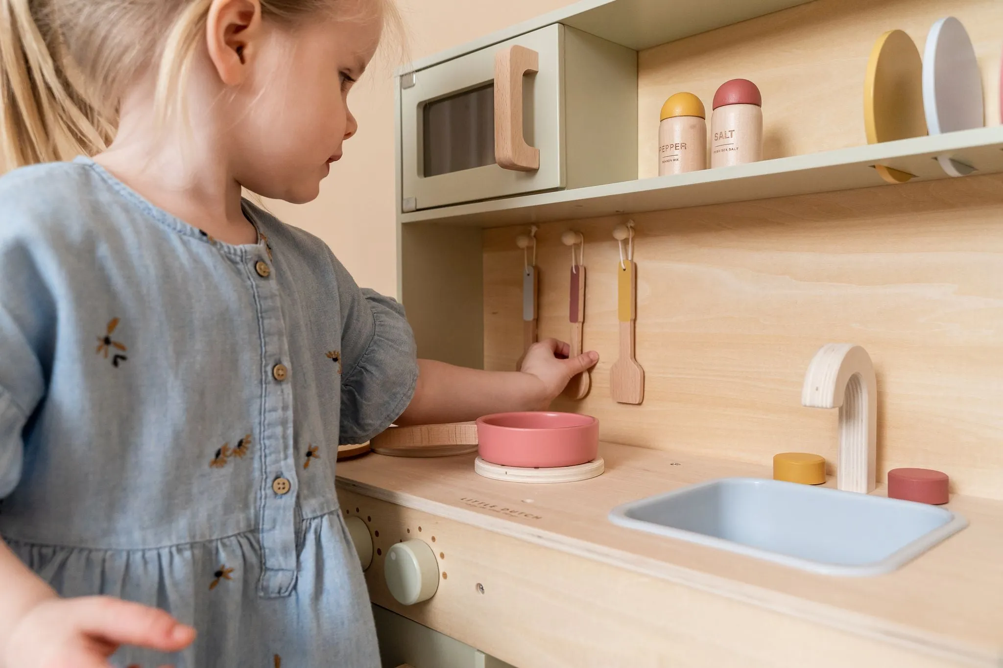 Little Dutch Play Kitchen Mint