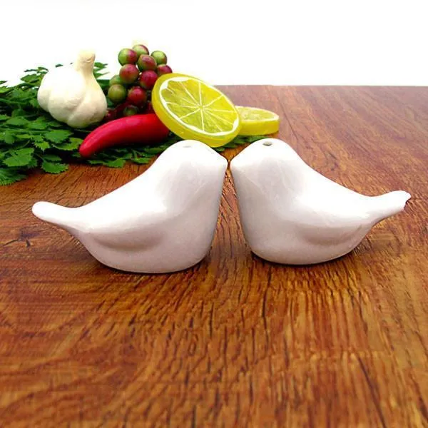 LOVE BIRD SALT AND PEPPER SETS