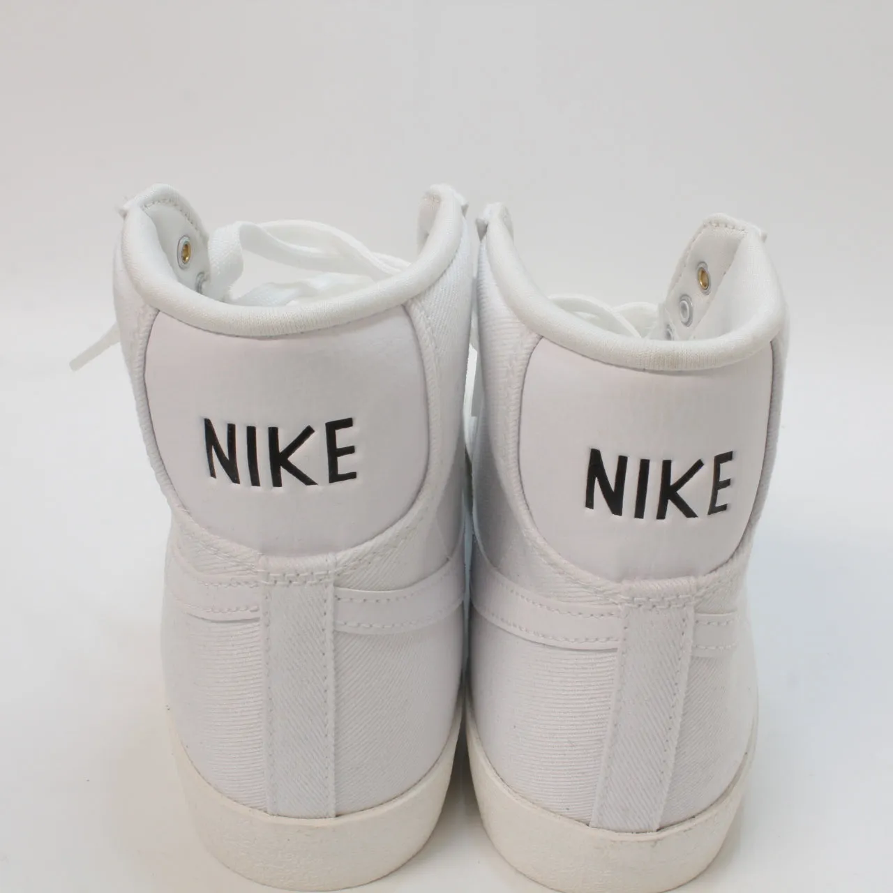 Nike Blazer Mid 77 White White Sail Black Canvas Uk Size 6.5