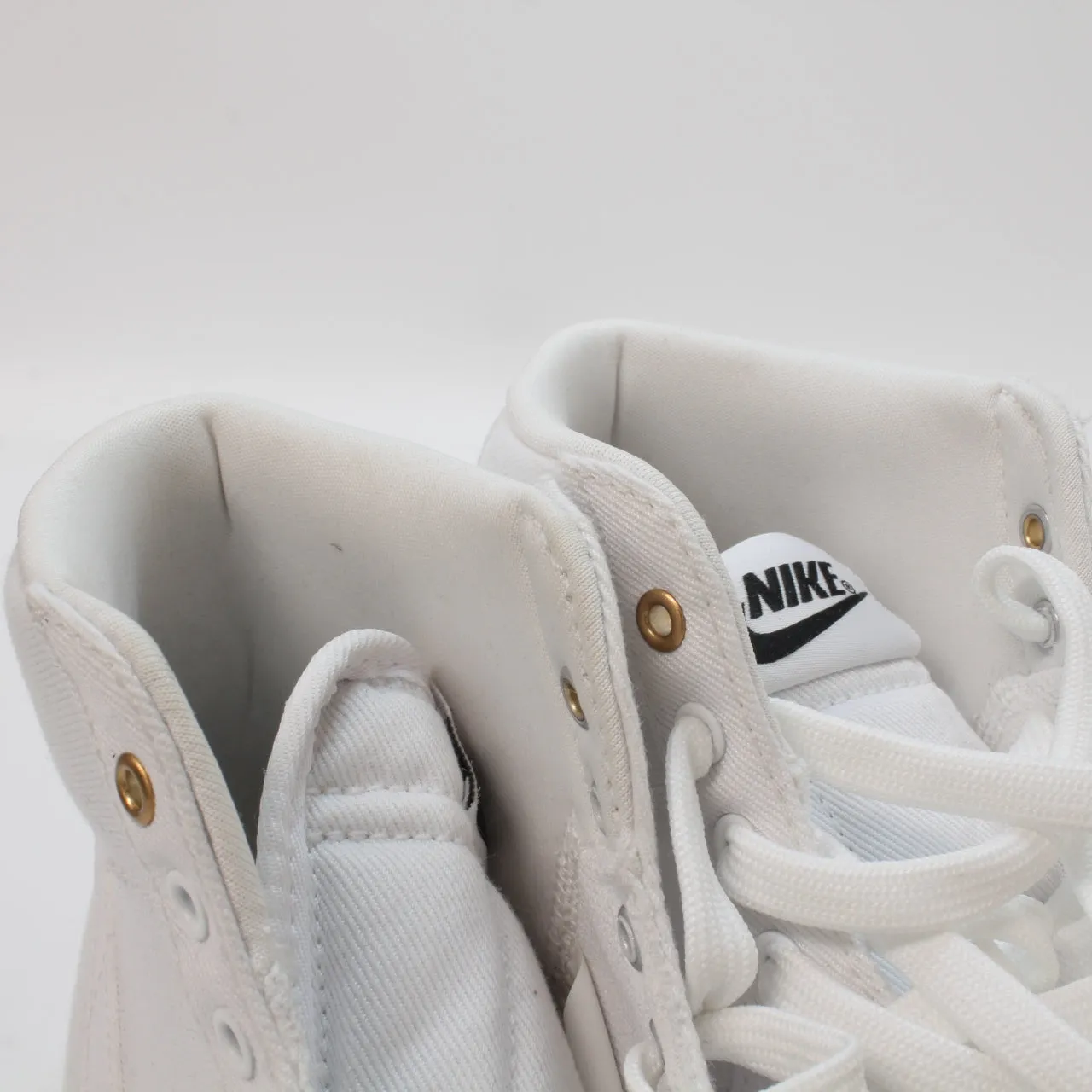 Nike Blazer Mid 77 White White Sail Black Canvas Uk Size 6.5