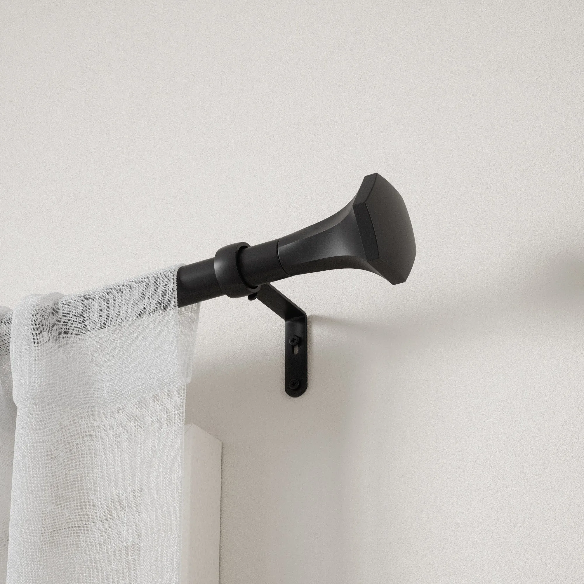 Sita Curtain Rod